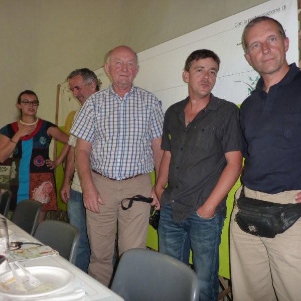 L’équipe heureuse de l’accueil du public de Cheese