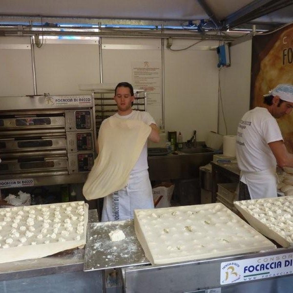 Cheese c’est aussi l’occasion de superbes découvertes gastronomiques comme cette fabrication de foccacia très technique et tellement goûteuse !